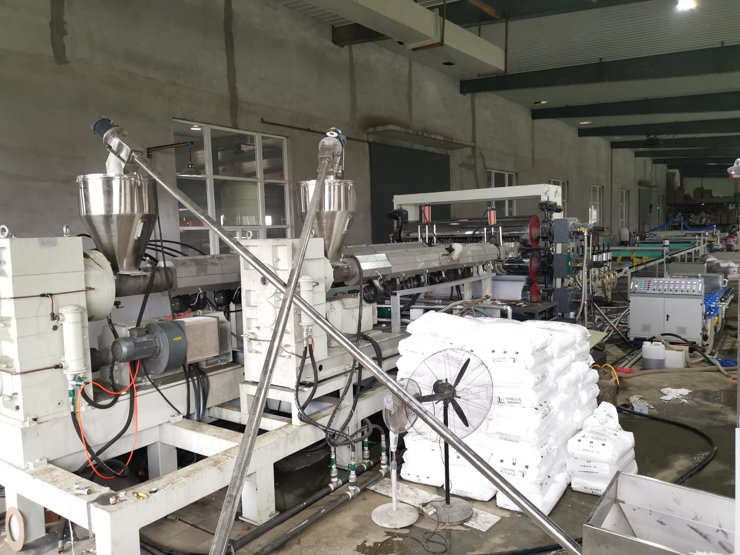 PP PE Sheet Making Machine