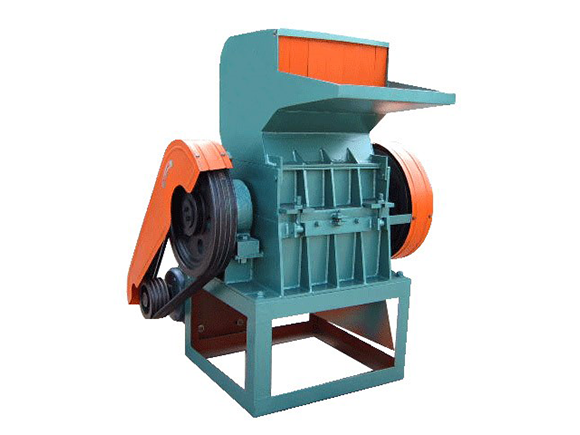 Plastic Crusher Machine